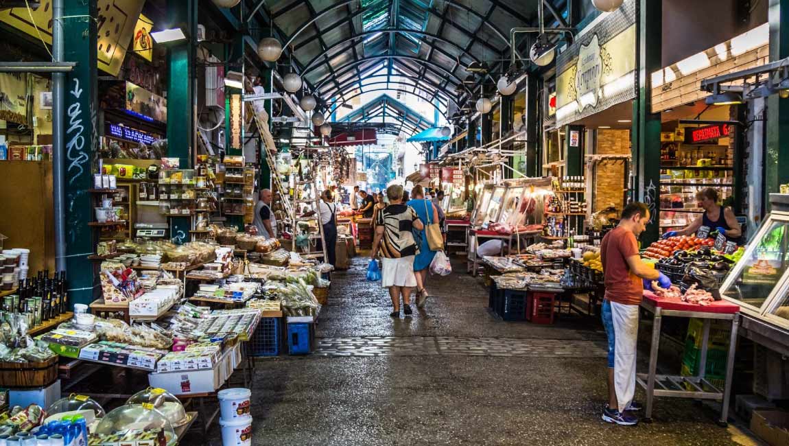 Discover the street markets and Modiano Market