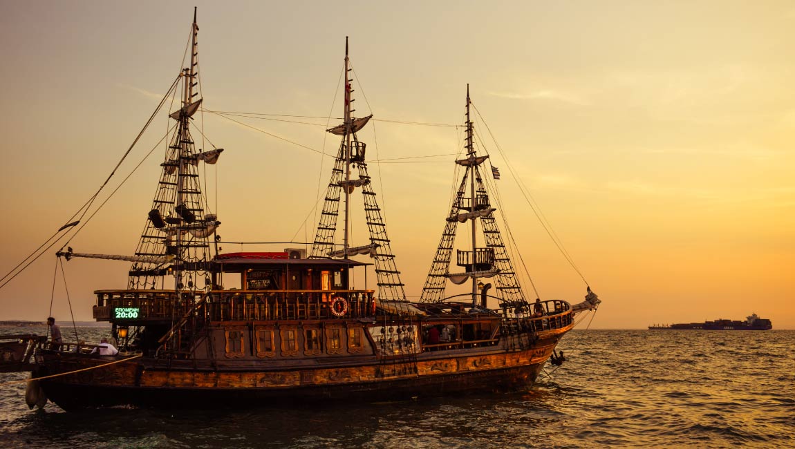 Take a boat ride along the Thermaic Gulf - Thessaloniki
